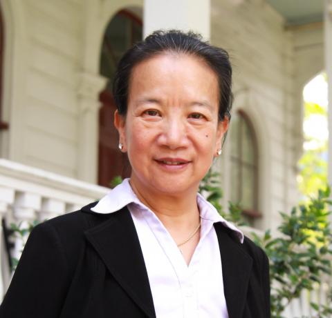 Chunlin Leonhard